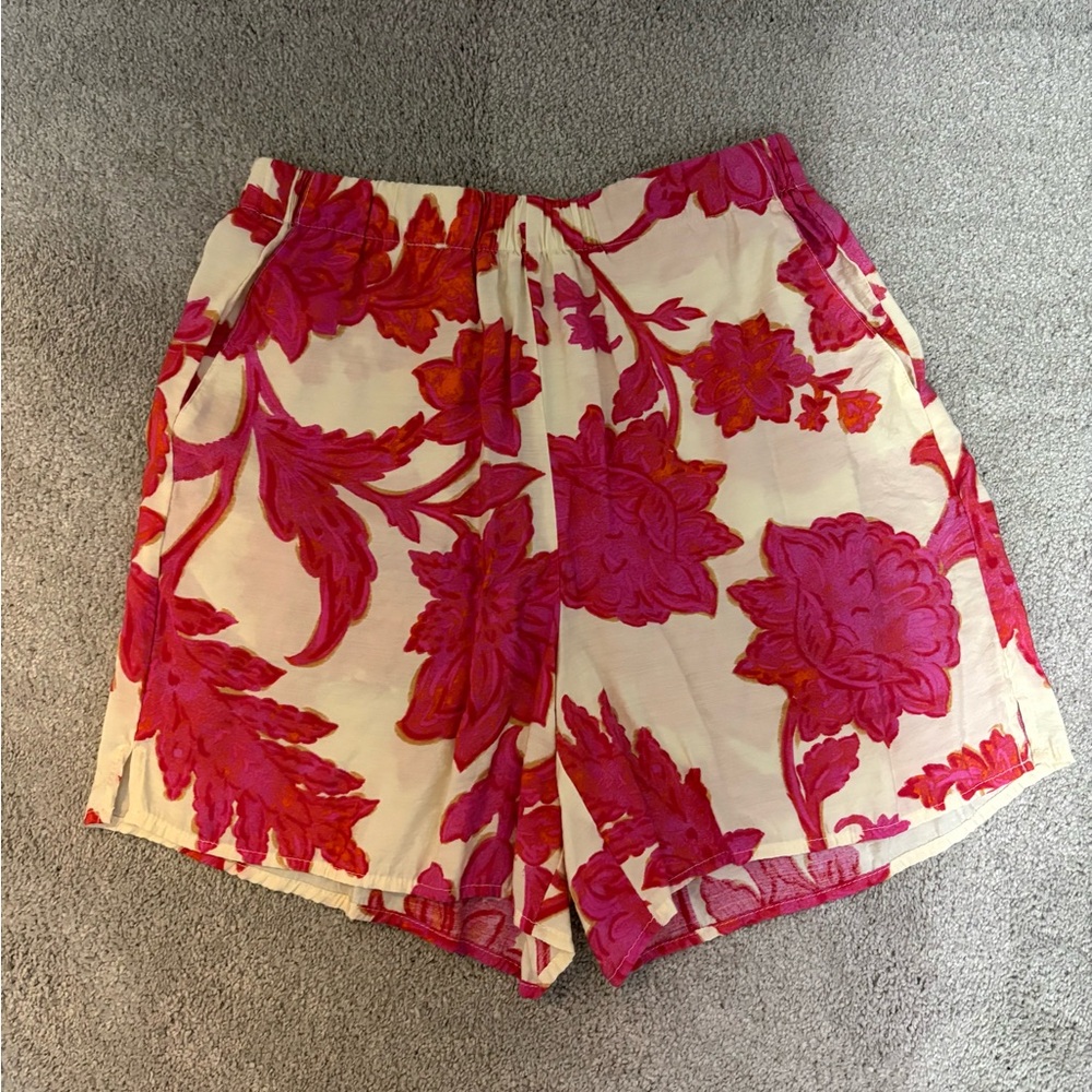 MANGO Floral Pink and Cream Women's Shorts